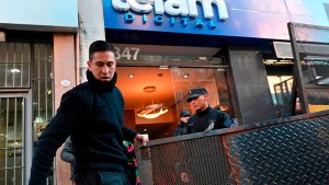 Tras 128 días, hoy vuelve a funcionar la Agencia de Noticias Télam: «Valió la pena la lucha»