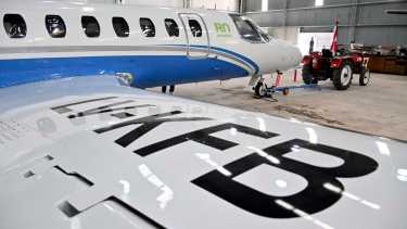El avión Cessna de la provincia de Río Negro tuvo su ùltimo vuelo en diciembre de 2023, una semana antes de que asuma Weretilneck, que ahora lo vendió. Archivo