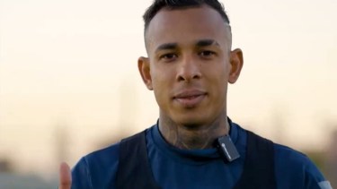 Sebastián Villa fue presentado oficialmente en Independiente Rivadavia.