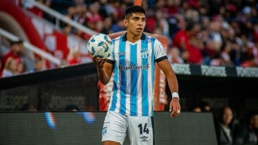 Agustín Lagos, defensor de Atlético Tucumán, confesó su delicada situación.
