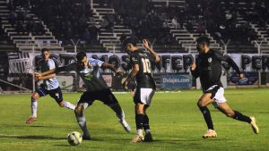 Federal A: Sol de Mayo vs. Cipolletti y Germinal vs. Rincón, sin chances pero por puntos vitales