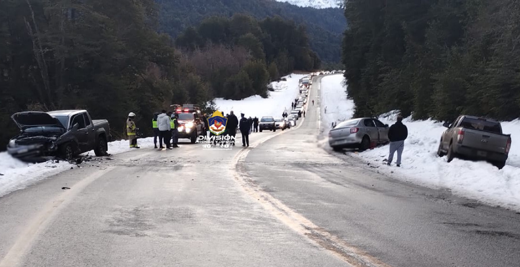 Se habilitó la Ruta 40 en Siete Lagos, luego de estar cortada por un ...