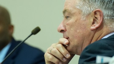 Juicio de Alec Baldwin por homicidio involuntario fue anulado por la jueza