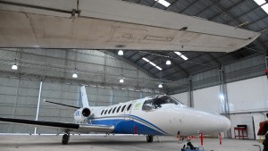 Denuncian en la Fiscalía Administrativa irregularidades en venta del avión sanitario de Río Negro