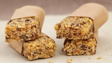 Crujientes barritas de cereal en 10 minutos