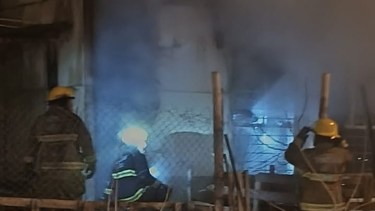 El incendio de Añelo en el que murió un bebé de 10 meses habría sido intencional: buscan a un hombre