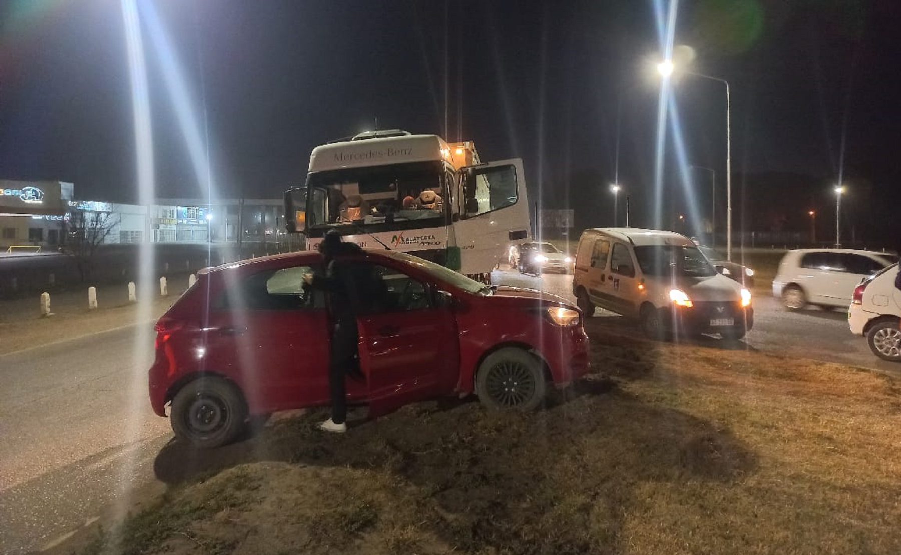 Fuerte choque en el cruce de las Rutas 22 y 151 complicó el tránsito en ...