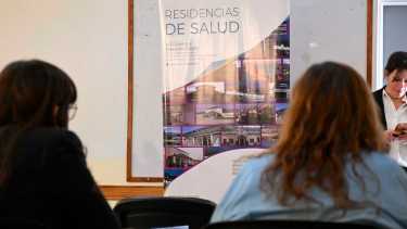 Más de 90 postulantes se anotaron para el examen único de Residencias 2024 de Río Negro. Un total de 51 rindieron en Cipolletti. (Foto: Florencia Salto)