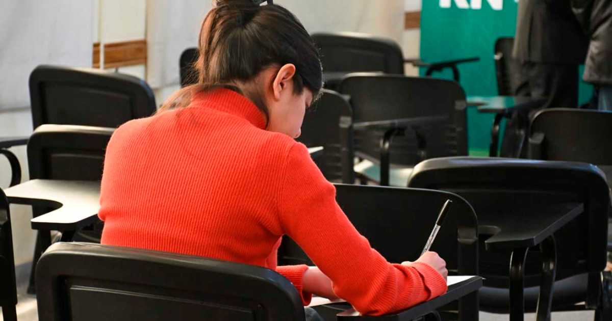 Cerca de 90 inscriptos rinden hoy examen para residencias de Salud en Río Negro