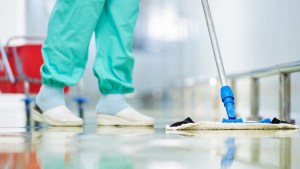 Aguinaldo para empleadas domésticas en julio 2024: cuántas horas tengo que trabajar para cobrarlo