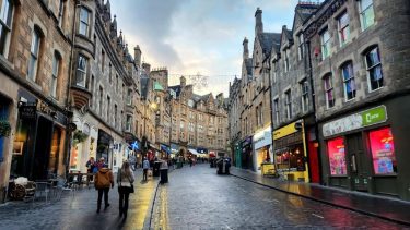 La estafa millonaria afectó más de 50 vecinos de Neuquén y Río Negro. 