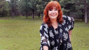 Los signos que tendrán suerte en el amor y el dinero en el 2025, según Ludovica Squirru