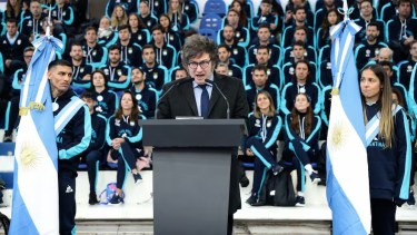 Javier Milei despidió a los atletas que participarán de los Juegos Olímpicos, en el Cenard.