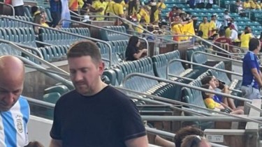 Jonatan Viale en la Copa América: la foto que compartió Baby Etchecopar.-