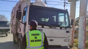 Atraparon a un camión que transportaba ilegalmente 1500 kilos de metales de Neuquén a Cipolletti