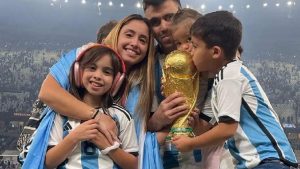 Dramático episodio de la familia del «Huevo» Acuña, oriundo de Zapala, por los incidentes en la Copa América