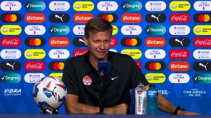 El entrenador de Canadá celebró el pase a cuartos y dejó un aviso para Lionel Scaloni: «Seremos agresivos»