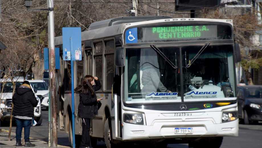 Este jueves 9 de abril hay paro de colectivos impulsado por UTA. (Foto: Matías Subat).