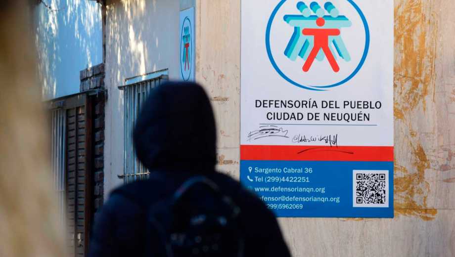 La Defensoría del Pueblo de la ciudad de Neuquén atendió más de 2.000 reclamos el año pasado (foto Cecilia Maletti)