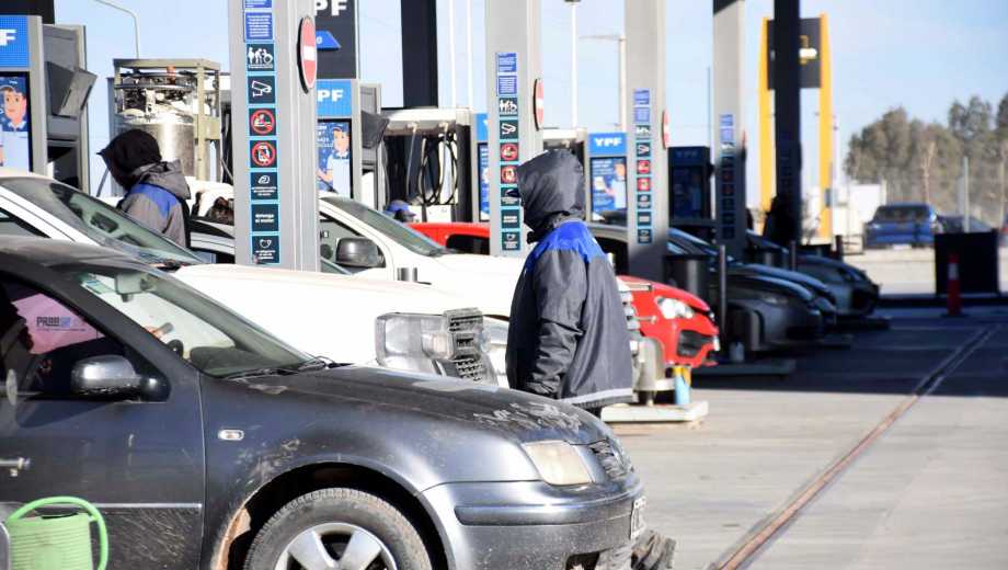 En lo que va del año se dejó de recaudar un aproximado equivalente a unos US$1.400 millones a nivel nacional por la postergación de impuestos. (Foto: Matías Subat)