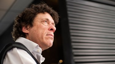 Pedro Brieger, el periodista acusado por acoso sexual. 