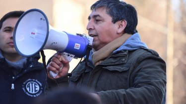 El titular de ATE Neuquén, Carlos Quintriqueo, buscará una banca en el Congreso 2025