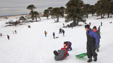 Primeros Pinos, una gran alternativa cercana al Alto Valle para divertirse en la nieve. 