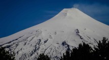 Imagen de Video | Heroico rescate en el volcán Puyehue en Chile: una andinista estaba atrapada