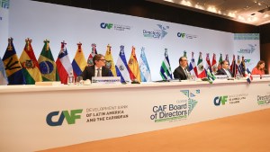 Neuquén recibirá un crédito de 100 millones de dólares para el desarrollo territorial