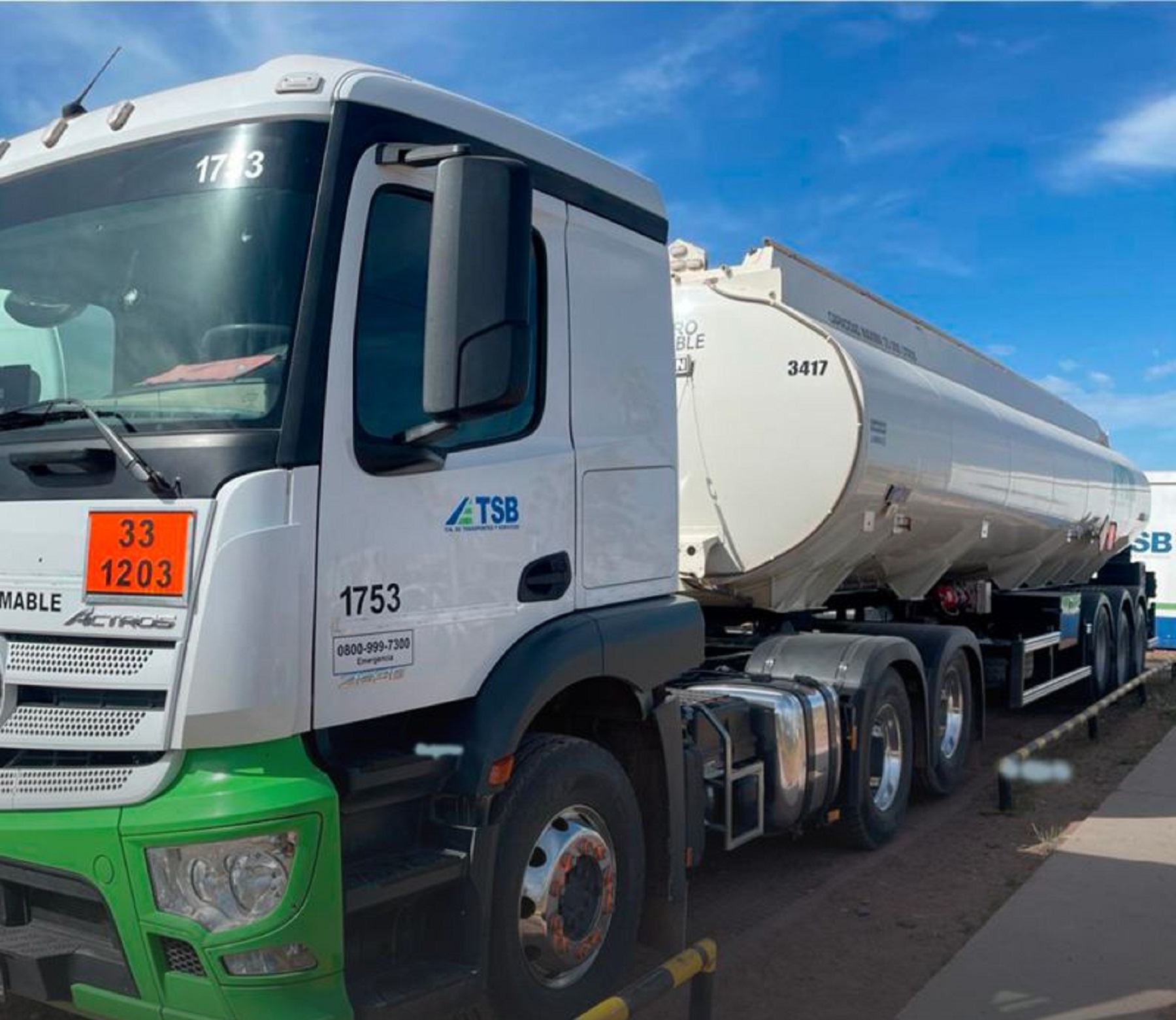 En febrero pasado, otro trabajador murió en otro yacimiento de Vaca  Muerta tras un accidente en una maniobra de manejo de un camión de TSB. 