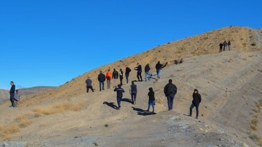 Los profesionales recorrieron la zona. 
