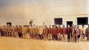 Páginas de Neuquén: La cobardía de atacar por la espalda