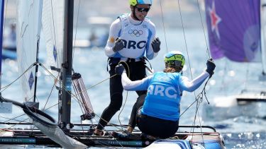 La pareja argentina terminó detrás de Italia en la general. Es la undécima medalla de la vela enla historia de los Juegos. (AFP)