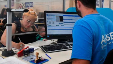 Las prestaciones de Anses que cobran este martes 20 de agosto 2024. 