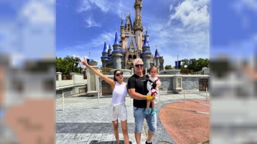 Fernando Burlando y Barby Franco en Disney
