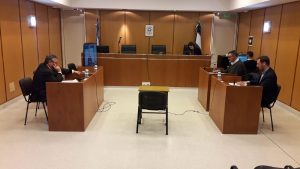 Ya son seis los acusados de una banda que robó dos veces en Allen: uno es policía y bombero