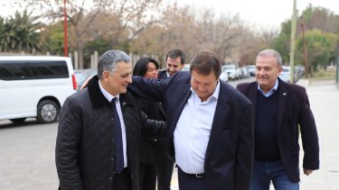 Agosto del 2024. El gobernador Alberto Weretilneck recibía en Cipolletti al CEO de YPF, Horacio Marín. Eran los días de anuncios conjuntos. Foto: Gentileza