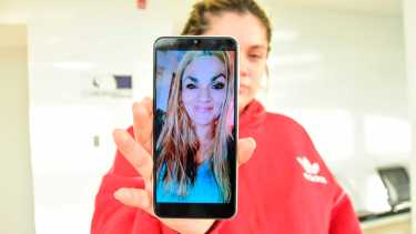 Gisela Fuentes tenía 41 años y tres hijas. Trabajaba en un emprendimiento de viandas. Foto Cecilia Maletti.