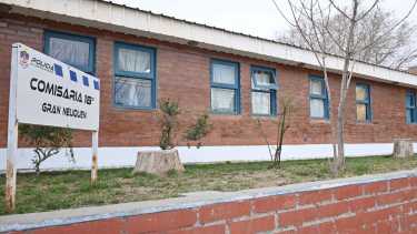 Apuñalan a una adolescente a pocos metros de una escuela en Neuquén y buscan a los autores. Foto: Florencia Salto