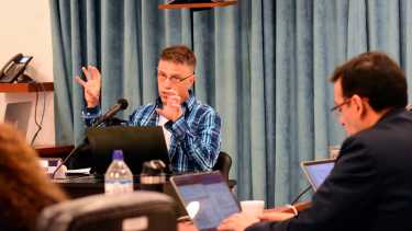 Leando Giardilli, experto en telefonía celular del Poder Judicial de Neuquén, analizó los dispositivos de los imputados. (Cecilia Maletti)