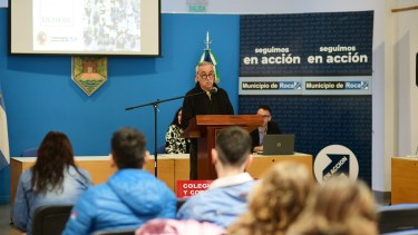 La sala de sesiones del Concejo Deliberante de Roca fue escenario de la subasta de agosto.