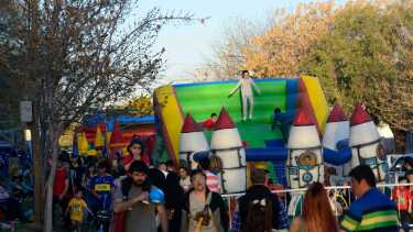 Los niños disfrutarán de shows de circo, teatro, música y actividades creativas en el Aniversario de Roca 2024. Foto: Andrés Maripe