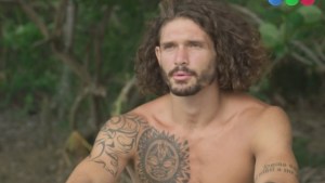 Survivor Expedición Robinson: por qué Iván Chirinian, de Neuquén, festeja como «un mono»
