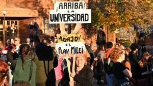 Paro en universidades de Neuquén y Río Negro: viernes con actividades en contra del veto a la Ley de Financiamiento