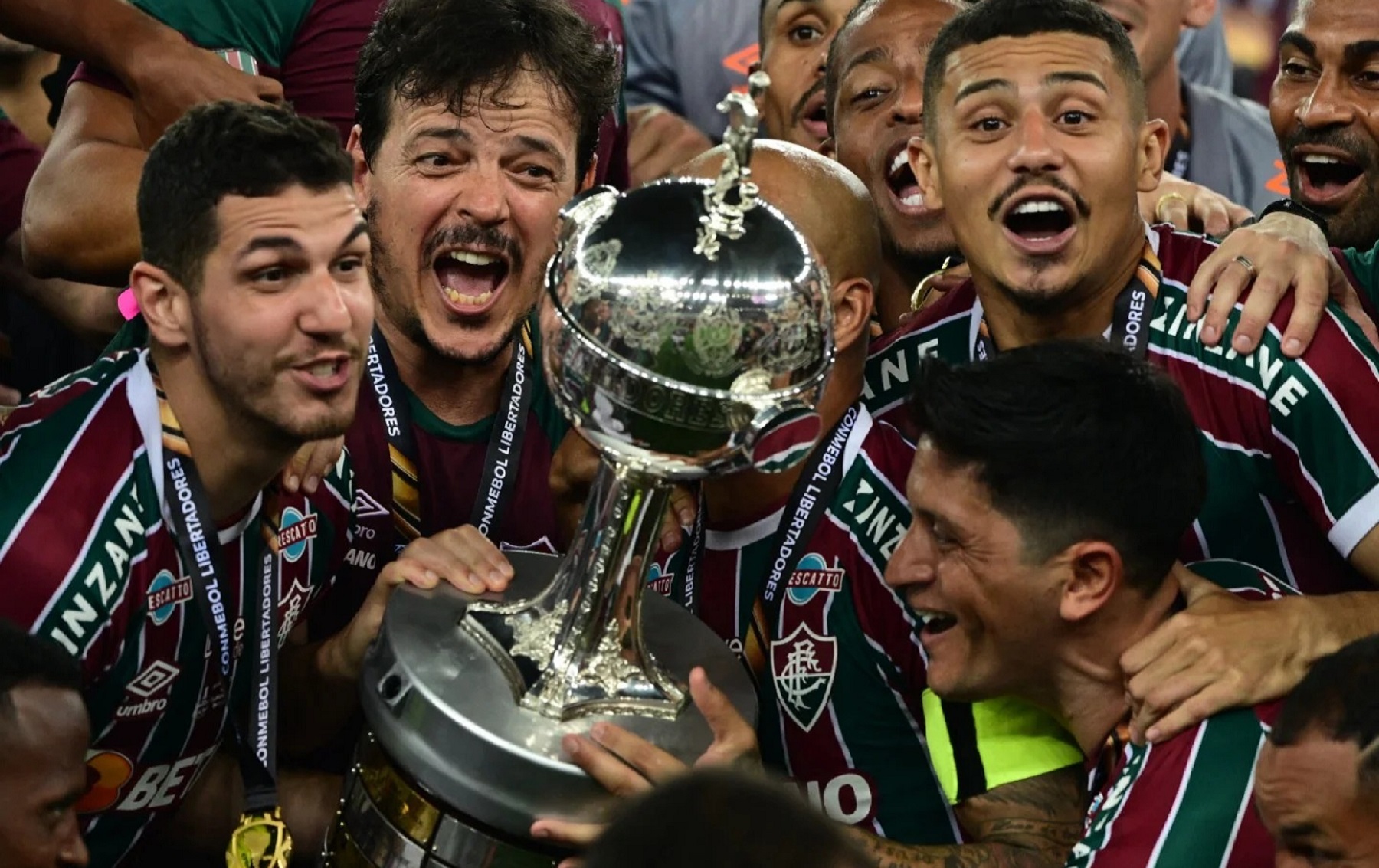 Fluminense se consagró campeón de la Copa Libertadores luego de ganarle 2-1 a Boca.