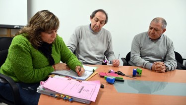 Hoy se abrieron los sobres en Viedma para la venta del avión Cessna de Río Negro. La provincia debe analizar la única propuesta que recibió. Foto: Marcelo Ochoa