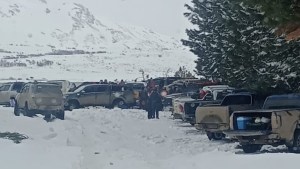 Caravana de 4&#215;4: los interceptaron en un área protegida cerrada de Neuquén y siguieron igual