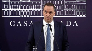 Manuel Adorni tiene la jerarquía de ministro. (Archivo)