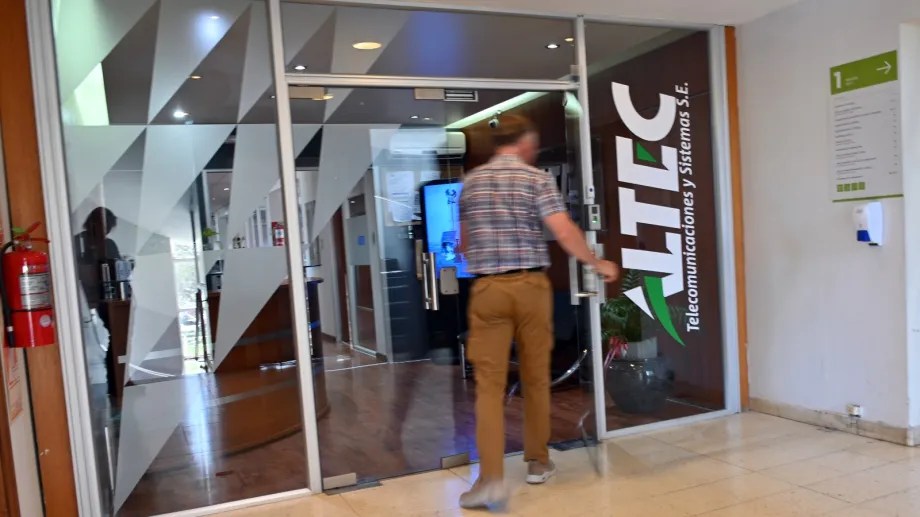 En Altec hoy se realiza un paro, inusual en la empresa estatal donde hay un conflicto salarial abierto. Archivo