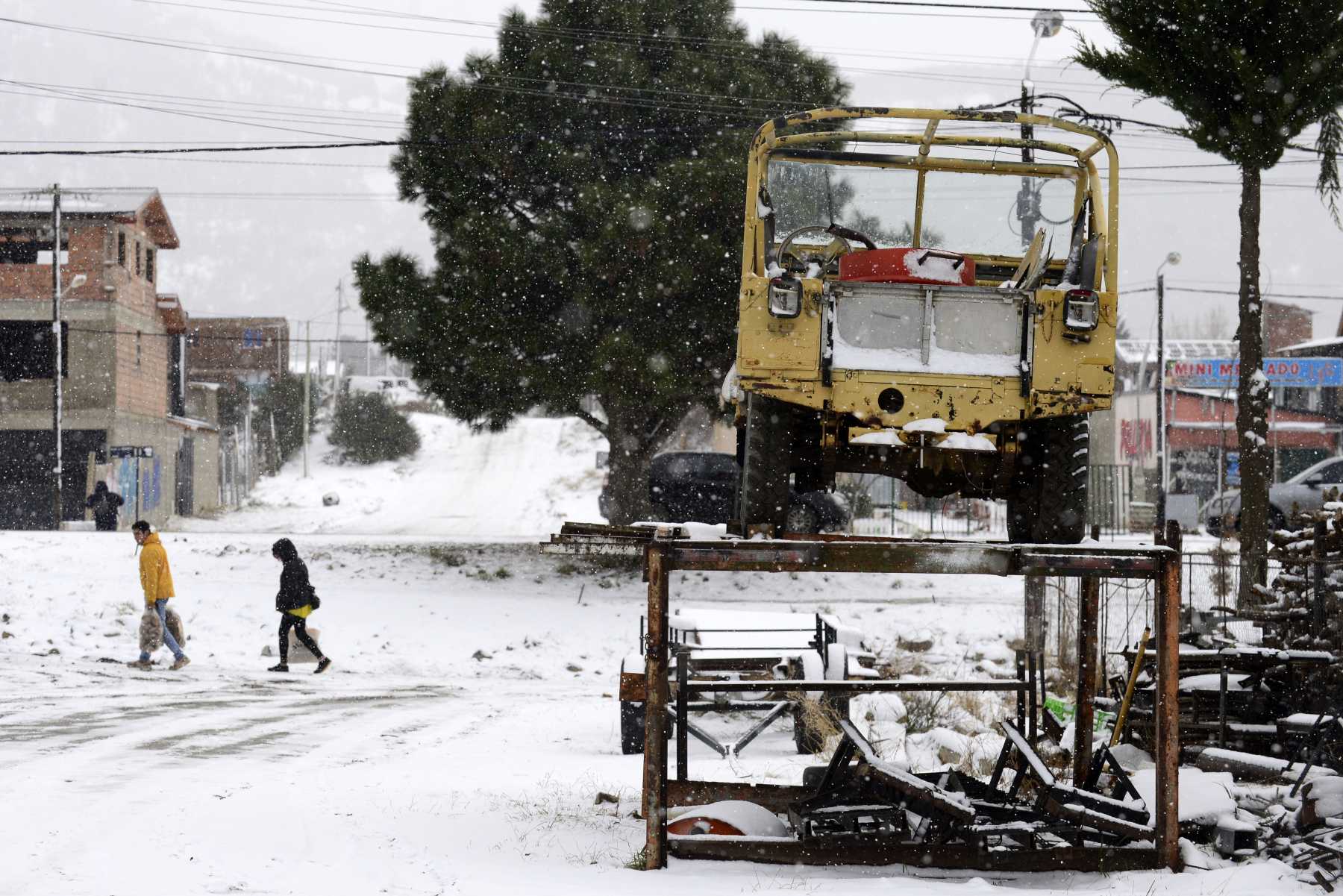 En fotos, mirá cómo recibió Bariloche la nieve este lunes - Diario Río ...